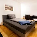 דירה Nest76 *